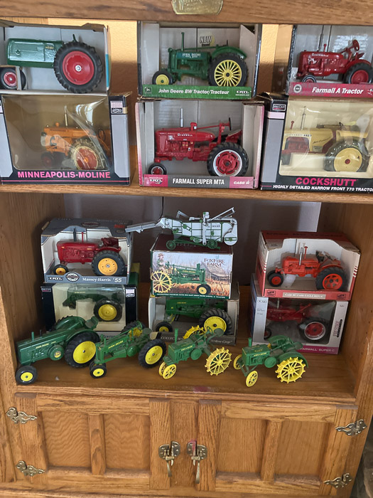 Collectible tractors